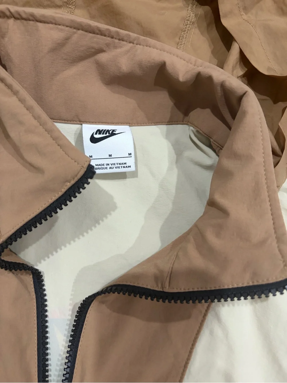 Woman Two-Tone Beige and Cream Utility Sling Bag